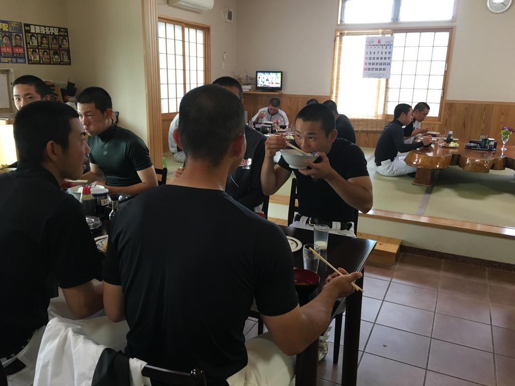 אישינומקי Asahiyama Drive Inn מראה חיצוני תמונה